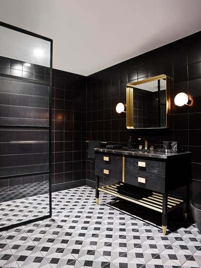  Transitional Country House Bathroom. Barwon River House by Greg Natale.