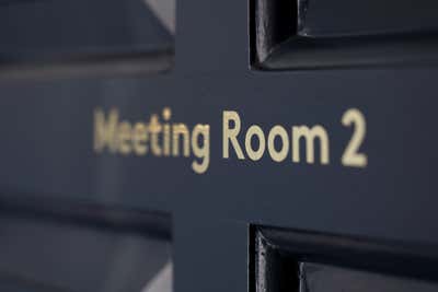 Contemporary Meeting Room. London Office, Mayfair by Gomm Studio Ltd.