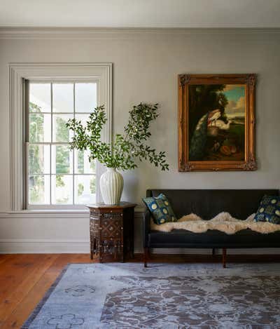  Farmhouse Family Home Dining Room. Quaker Hill Farmhouse by JAM Architecture.