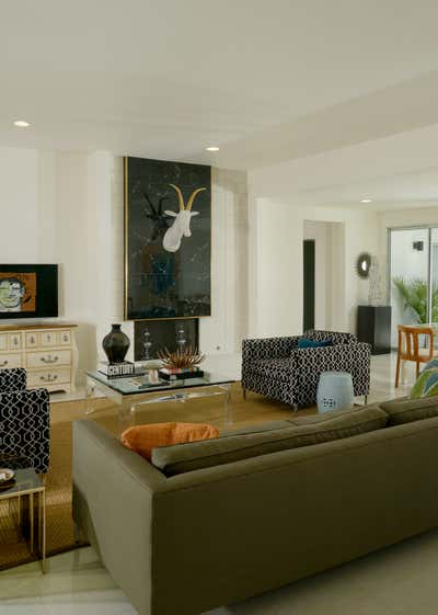  Mid-Century Modern Vacation Home Living Room. PALM SPRINGS   -   MOVIE COLONY by Sean Gaston Design.