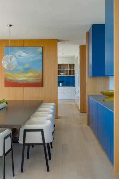  Coastal Beach House Dining Room. Modern Oceanside Retreat by Eleven Interiors LLC.