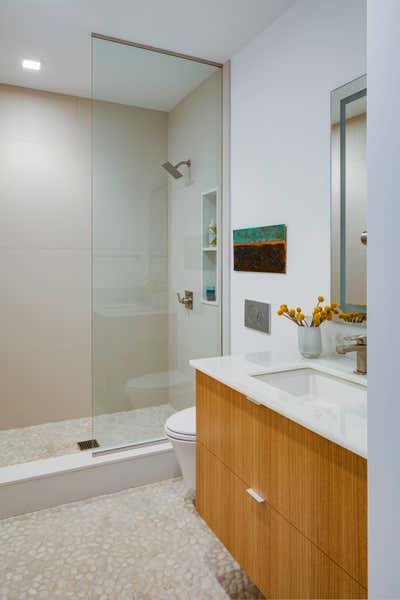  Coastal Beach House Bathroom. Modern Oceanside Retreat by Eleven Interiors LLC.