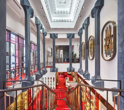  Contemporary Retail Open Plan. Christian Louboutin Miami Flagship by 212box LLC.