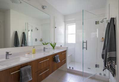 Contemporary Family Home Bathroom. Modernized Tradition by Eleven Interiors LLC.