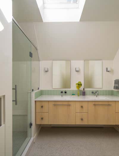  Contemporary Family Home Bathroom. Modernized Tradition by Eleven Interiors LLC.