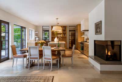  Contemporary Family Home Open Plan. Autzen Mansion by Studio AM Architecture & Interiors.