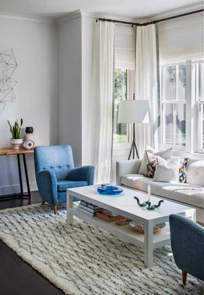  Beach Style Living Room. Sagaponack by J Cohler Mason Design.