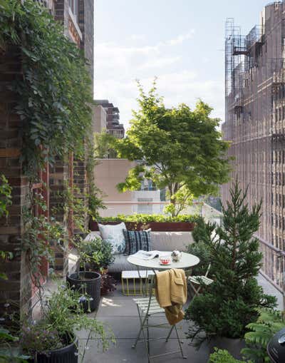 Modern Apartment Patio and Deck. Chelsea Loft by Studio DB.