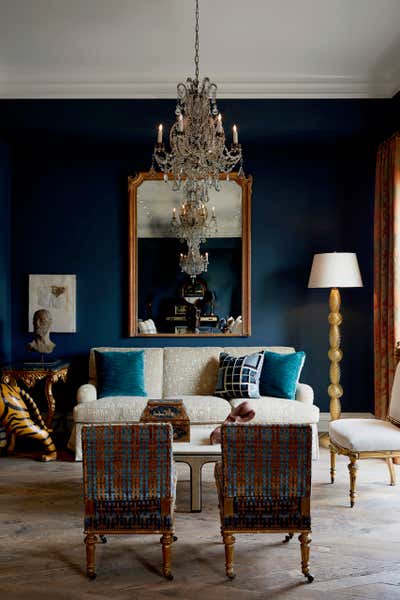 Eclectic Retail Living Room. Moxie Interiors by Dennis Brackeen Design Group.