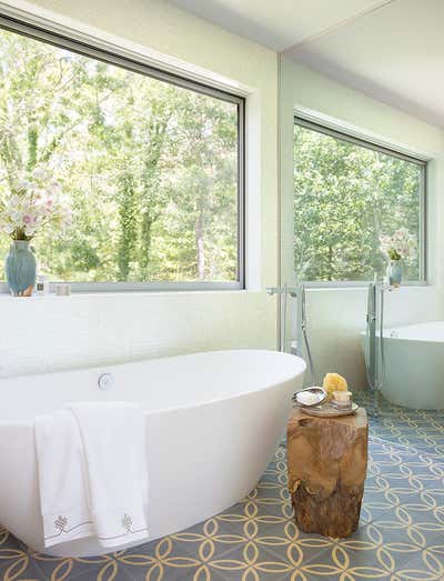 Contemporary Beach House Bathroom. East Hampton Residence by Daun Curry Design Studio.