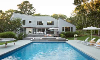  Contemporary Transitional Beach House Patio and Deck. East Hampton Residence by Daun Curry Design Studio.