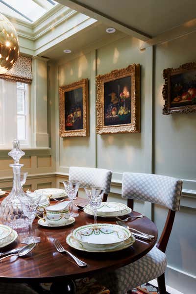  Traditional Family Home Dining Room. Chelsea Townhouse by Violet & George.