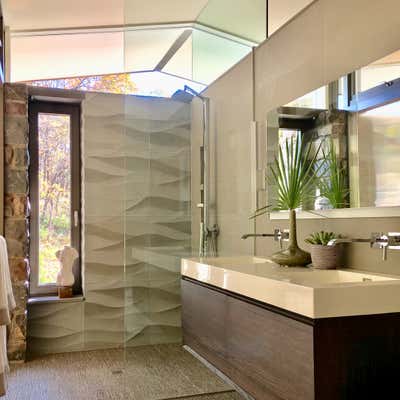 Mid-Century Modern Family Home Bathroom. Paul Rudolph House by Michael Herold Design.