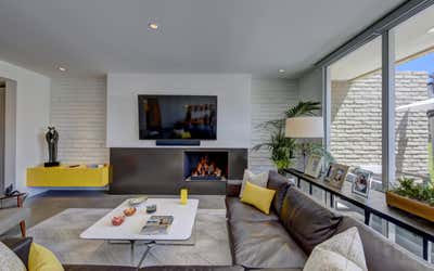  Contemporary Vacation Home Living Room. Indian Wells Condo by Casa Nu.