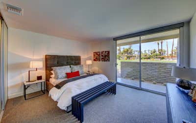  Mid-Century Modern Vacation Home Bedroom. Indian Wells Condo by Casa Nu.