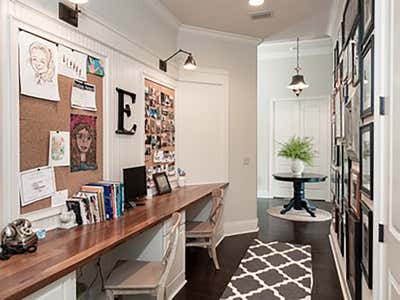 Country Workspace. Florida Family Home by Evans Construction & Design.