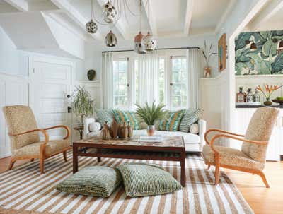  Coastal Cottage Vacation Home Living Room. Venice Bungalow  by Jeff Andrews - Design.