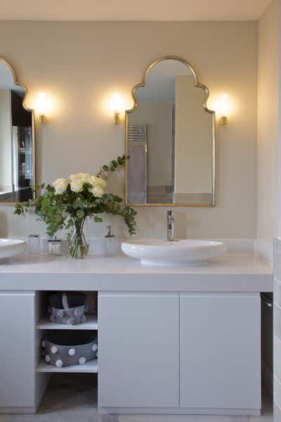  Transitional Family Home Bathroom. Oxfordshire House by Siobhan Loates Design LTD.