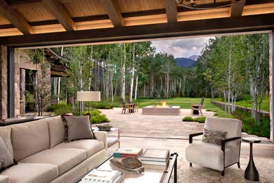  Farmhouse Family Home Living Room. Rivers Edge Aspen by Eigelberger Architecture and Design.