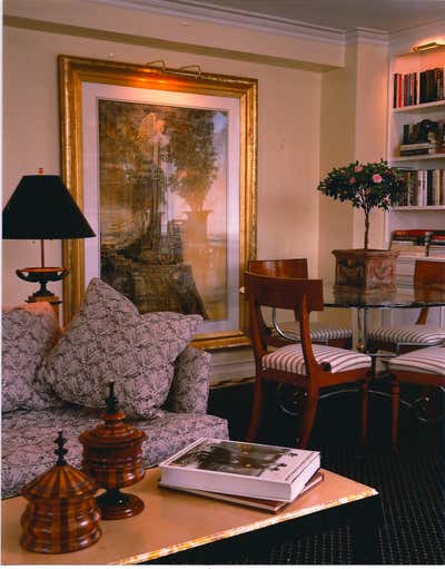  Traditional Apartment Living Room. A Residence on Gramercy Park by Elizabeth Hagins Interior Design.
