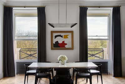 Modern Apartment Dining Room. Hyde Park Gardens Residence by Fabled Studio.