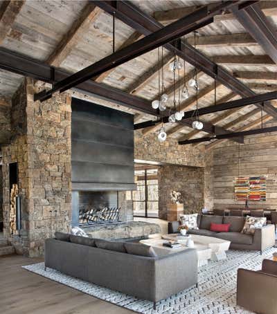  Rustic Vacation Home Living Room. Wit's End by Lisa Kanning Interior Design.