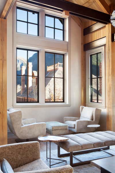  Modern Vacation Home Living Room. Mt. Barlow by Lisa Kanning Interior Design.
