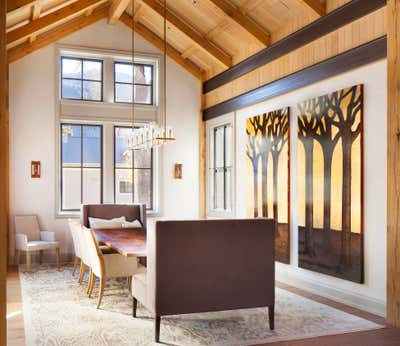 Modern Vacation Home Dining Room. Mt. Barlow by Lisa Kanning Interior Design.