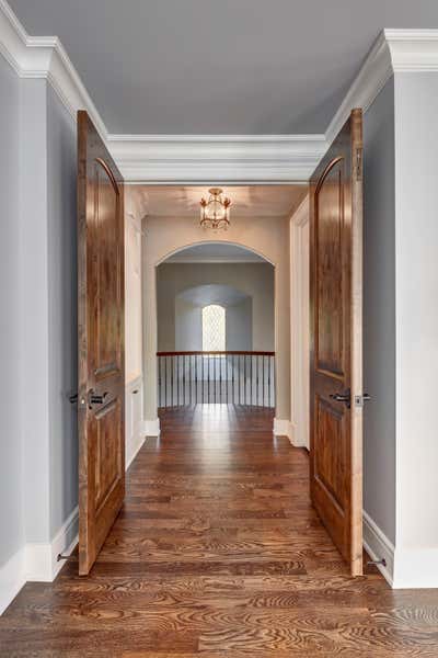  Coastal Family Home Entry and Hall. West Bloomfield Lakehouse by Art Harrison Interiors & Collection.