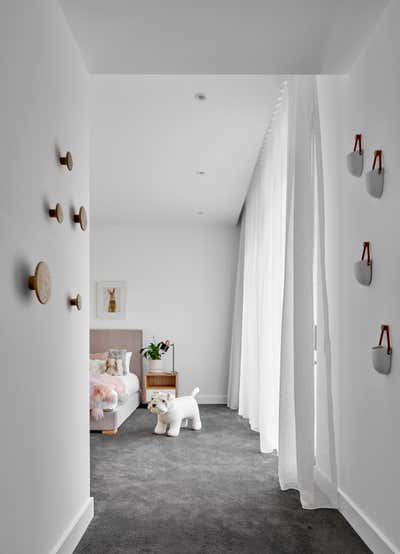 Contemporary Children's Room. Janine Allis Residence by In Design International.
