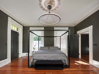  Rustic Bedroom. HISTORIC CHARLESTON RENOVATION by EKID.