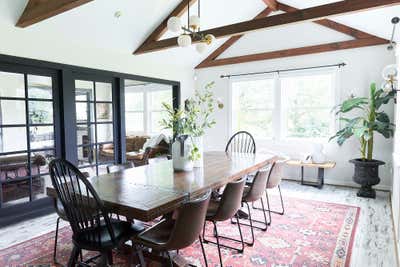  Cottage Farmhouse Family Home Dining Room. Farmhouse by Ruell and Ray LLC.