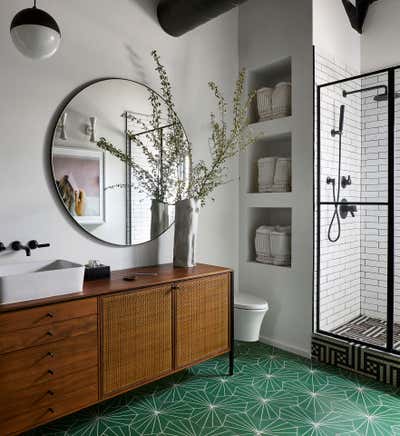 Mid-Century Modern Family Home Bathroom. Acorn Atelier  by Rider for Life.