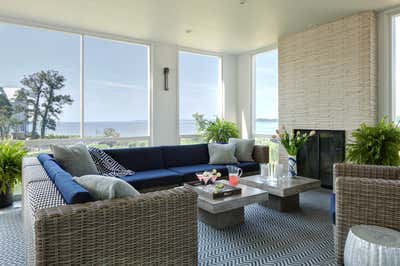  Contemporary Beach House Patio and Deck. Annapolis Beach House by Solis Betancourt & Sherrill.