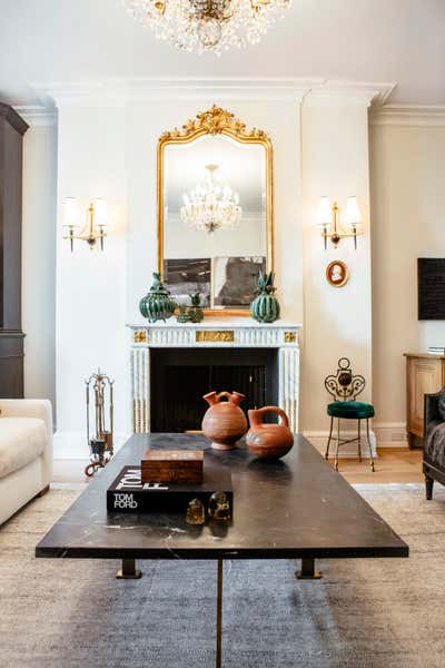  Regency British Colonial Living Room. Chicago Townhouse by Nate Berkus Associates.