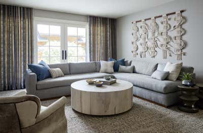  Organic Family Home Living Room. Close to the Heart by HSH Interiors.