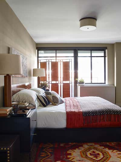  Modern Apartment Bedroom. West Village Pied-à-terre by Tichenor and Thorp Architects.