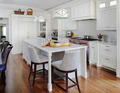  Cottage Family Home Kitchen. Past Perfect by Soucie Horner, Ltd..