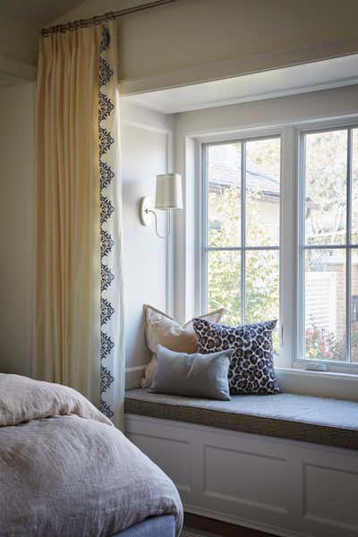  Cottage Bedroom. Past Perfect by Soucie Horner, Ltd..