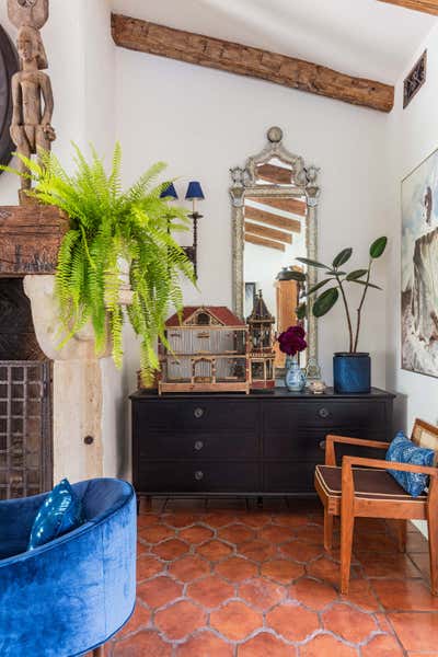  Eclectic Bohemian Family Home Living Room. Casa Bohemia by Sean Leffers Interiors.