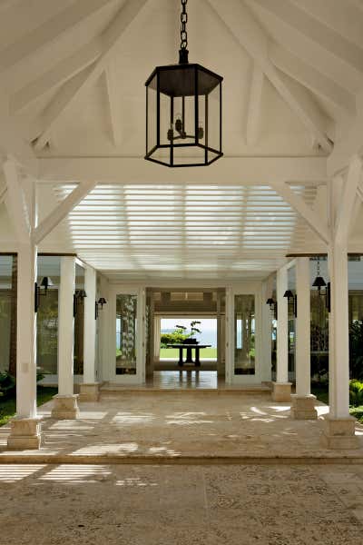  Vacation Home Entry and Hall. La Romana by Luis Bustamante.
