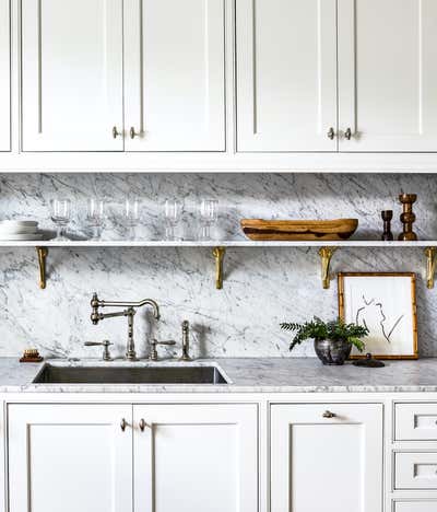  Traditional Family Home Kitchen. Foxhall Oasis by Zoe Feldman Design.