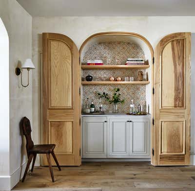  Traditional Family Home Living Room. Foxhall Oasis by Zoe Feldman Design.