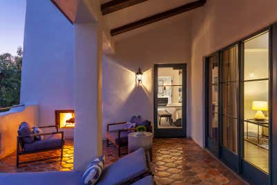  Contemporary Hotel Patio and Deck. Ojai Valley Inn - Spa Penthouses by BAR Architects & Interiors.