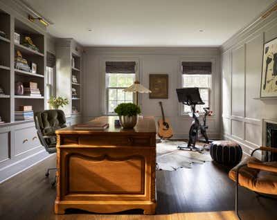  Transitional Family Home Office and Study. 1920's Colonial by Rosen Kelly Conway Architecture & Design.