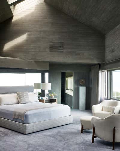 Contemporary Beach House Bedroom. Xanadune  by Wesley Moon Inc..