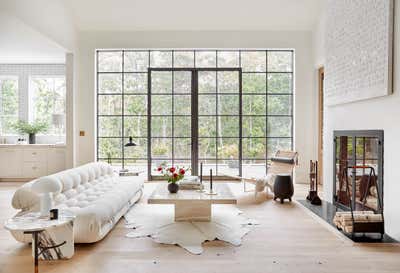  Contemporary Country House Living Room. East Hampton Farmhouse by Tamara Magel.