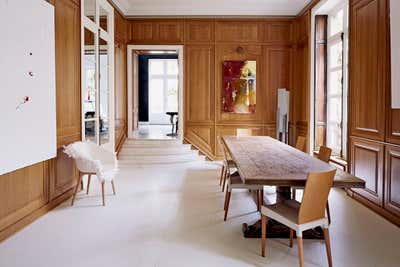  French Contemporary Family Home Dining Room. Parc Monceau Residence by Rafael de Cárdenas, Ltd..