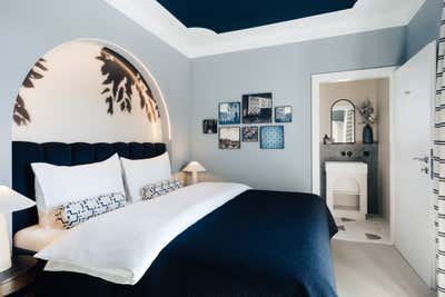  Modern Hotel Bedroom. The Maximilian by Pia Clodi.