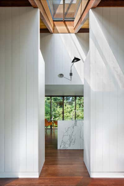Mid-Century Modern Country House Entry and Hall. Sonoma County Family Getaway by McCaffrey Design Group.